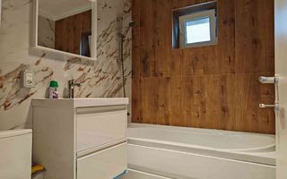 Decomandat Apartament Spatios Nemobilat Giurgiului - Poză 10