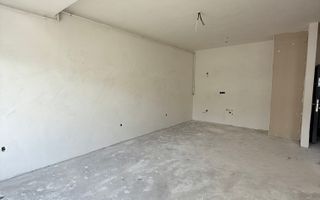 Apartament etaj intermediar / Zona Eroilor - Poză 3