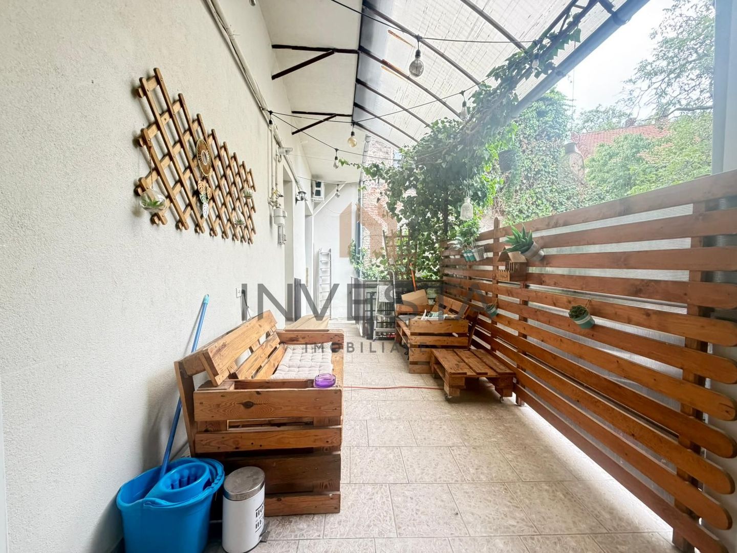 Casa finisata modern - zona centrala! - Poză 15