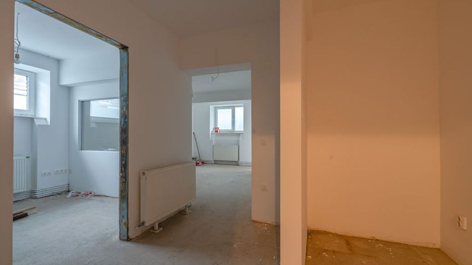 Doua spatii pentru birouri cu acces direct din strada - Poză 17