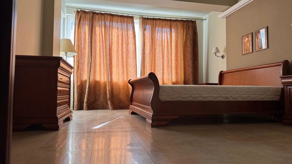 Apartament cu 3 camere de vânzare în Central, Suceava - Poză 12
