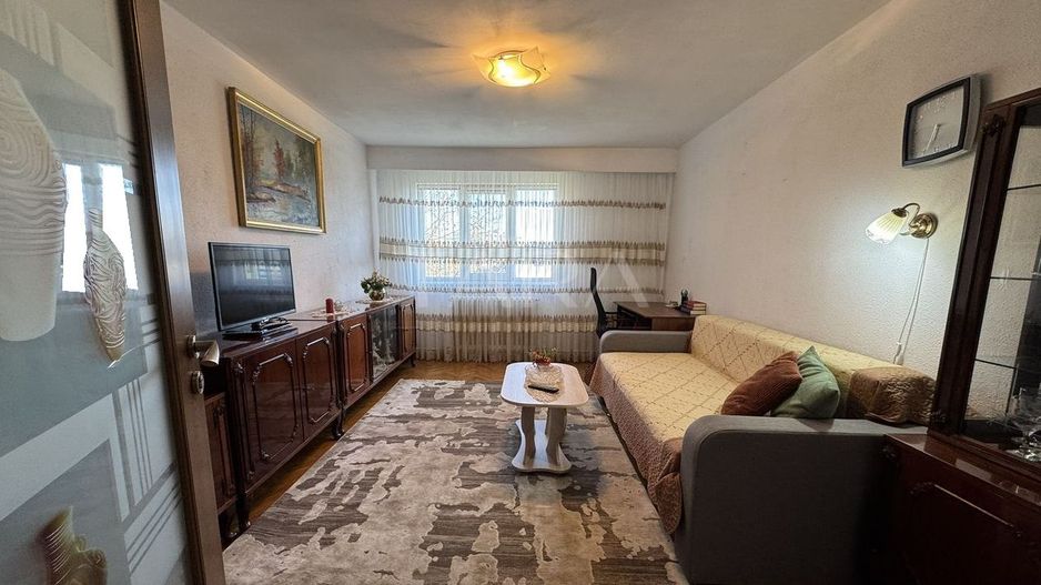 Apartament 3 camere decomandate, 72 mp, boxă, etaj 3/10, Cluj-Napoca - Poză 4