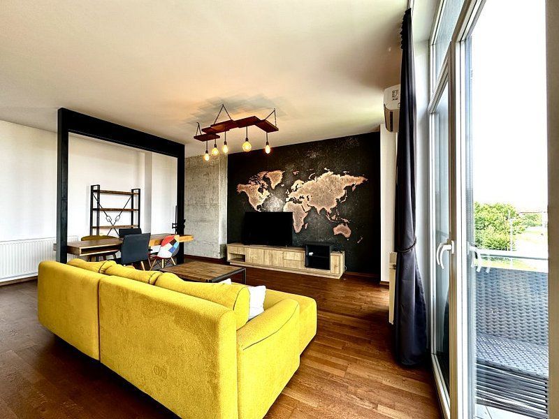 Apartament cu 2 camere, priveliște spre pădure, cochet si primitor, zona Lipovei - Poză 3