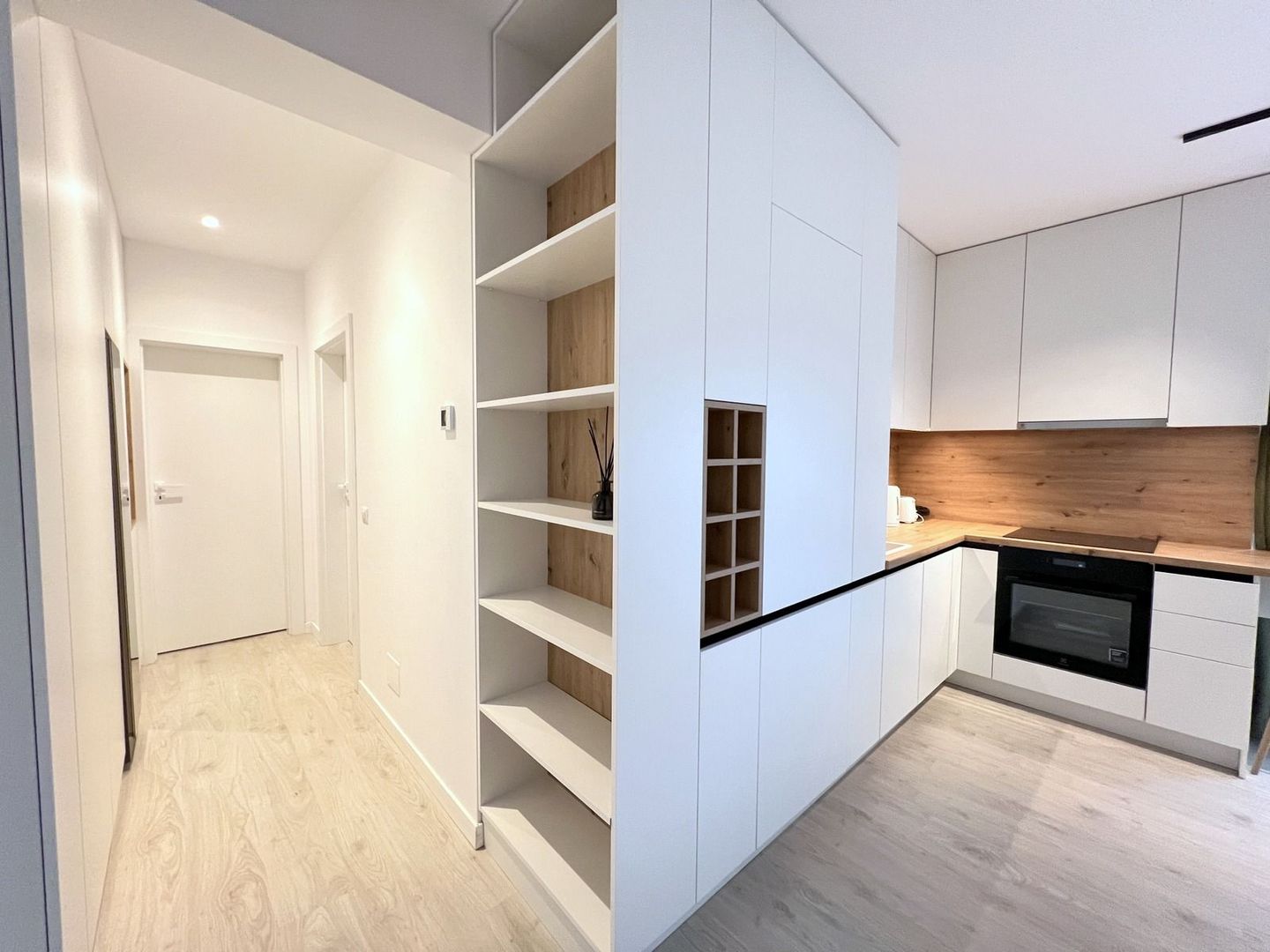 Apartament la cheie + loc parcare cu priză EV – Barbu Vacarescu/ Tei/ Floreasca - Poză 5