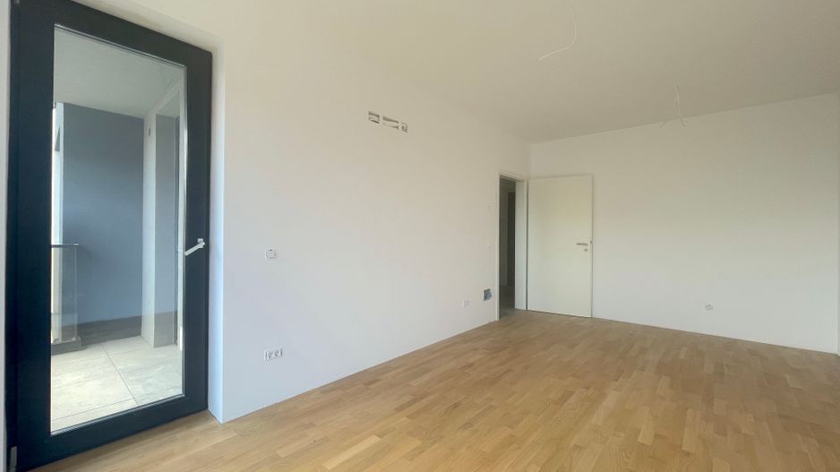 Oportunitate, Cosmopolit Zenit, 2 camere de vanzare - Poză 6
