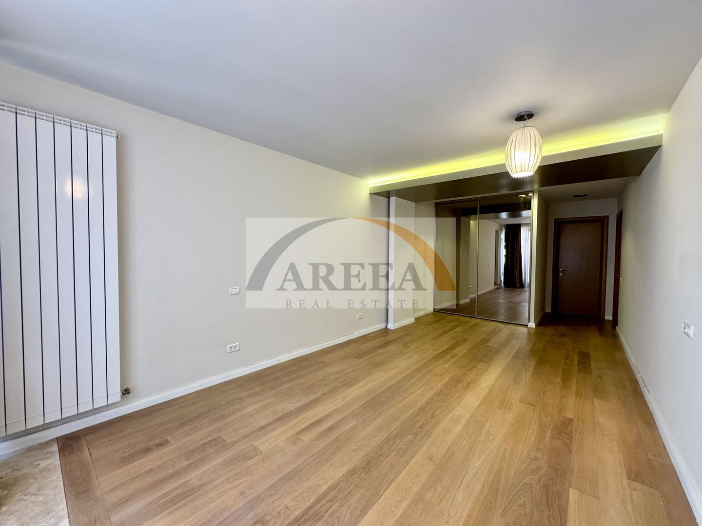 Apartament la parter,lux,spatios+terasa aflat in Aviatiei-Baneasa - Poză 6