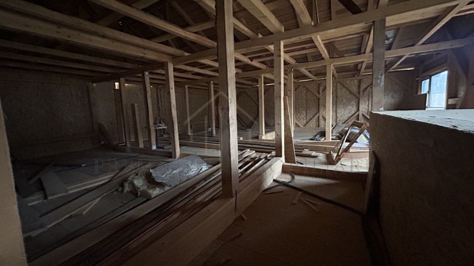 Casa de vanzare in Slanic Moldova . - Poză 9