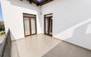Penthouse modern cu 2 terase spectaculoase și parcare inclusă - Poză 12