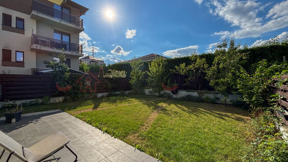 Duplex bine compartimentat - Curte amenajata - Borhanci, la inceput - Poză 1