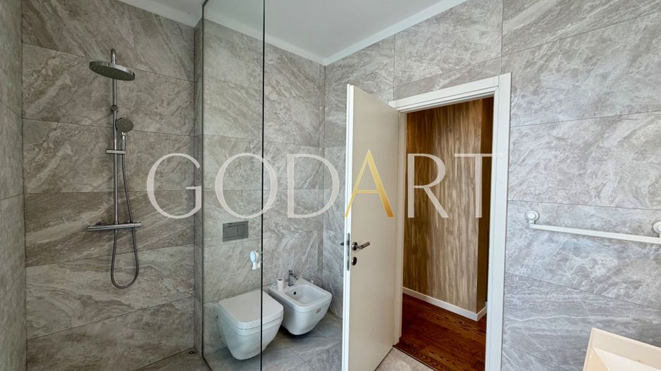Vilă individuală de lux | Piscină privată | 4 dormitoare | Erou Iancu - Poză 17