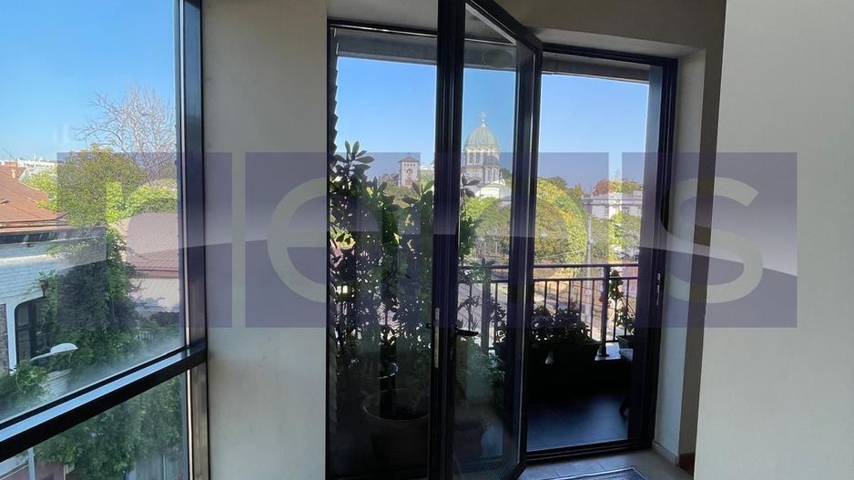 VANZARE APARTAMENT 3 CAMERE UNIRII MITROPOLIEI 86mp CENTRALA PROPRIE BLOC 2009 - Poză 2