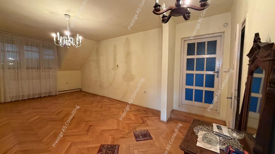 Casa individuala 2 apartamente | 310 mp utili |  clinica / birouri Elisabetin - Poză 7