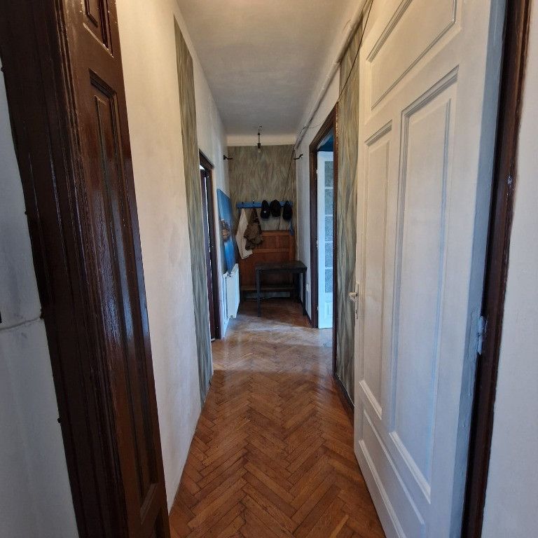 De inchiriat apartament 5 camere in Vila, Unirii sect 4 - Poză 11
