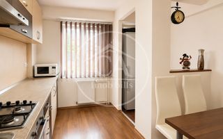 Apartament cu 3 camere de vânzare în zona Calea Clujului, Oradea - Poză 9