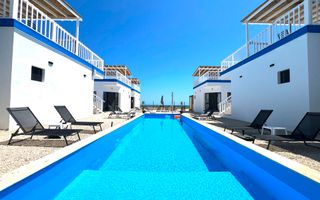 10 Casute Greek Bungalows , Piscina, la Malul Marii, Afacere la Cheie - Poză 9