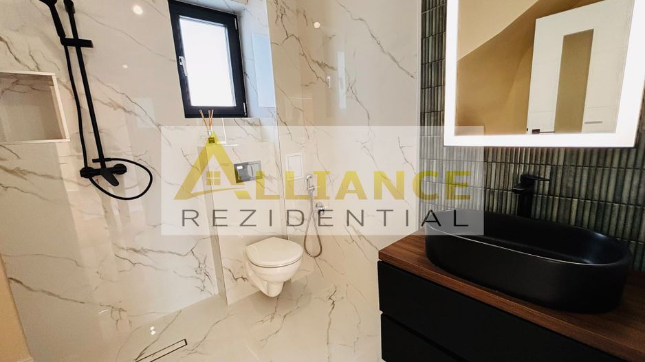 Vila moderna cu mansarda- 4 camere- Teren 390 mp-STR Miorita - Poză 13