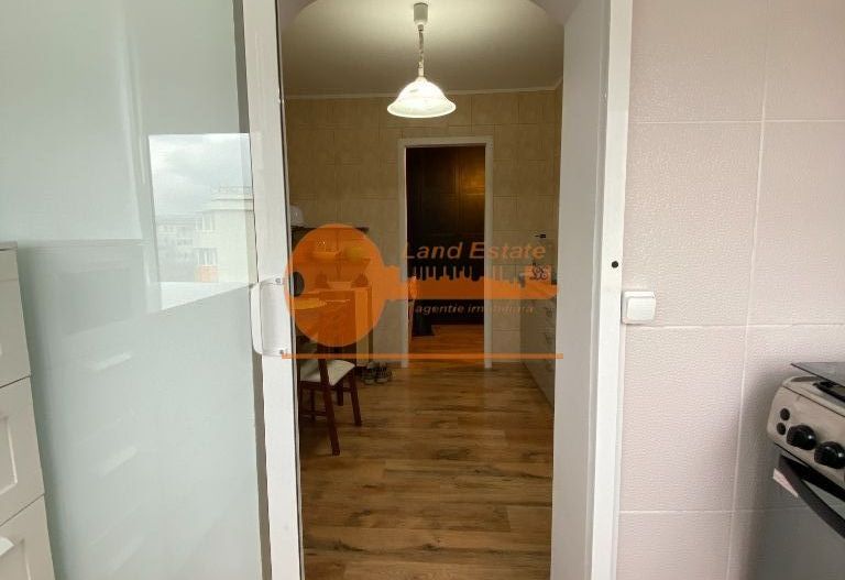 2 camere Aviatieie - Poză 11