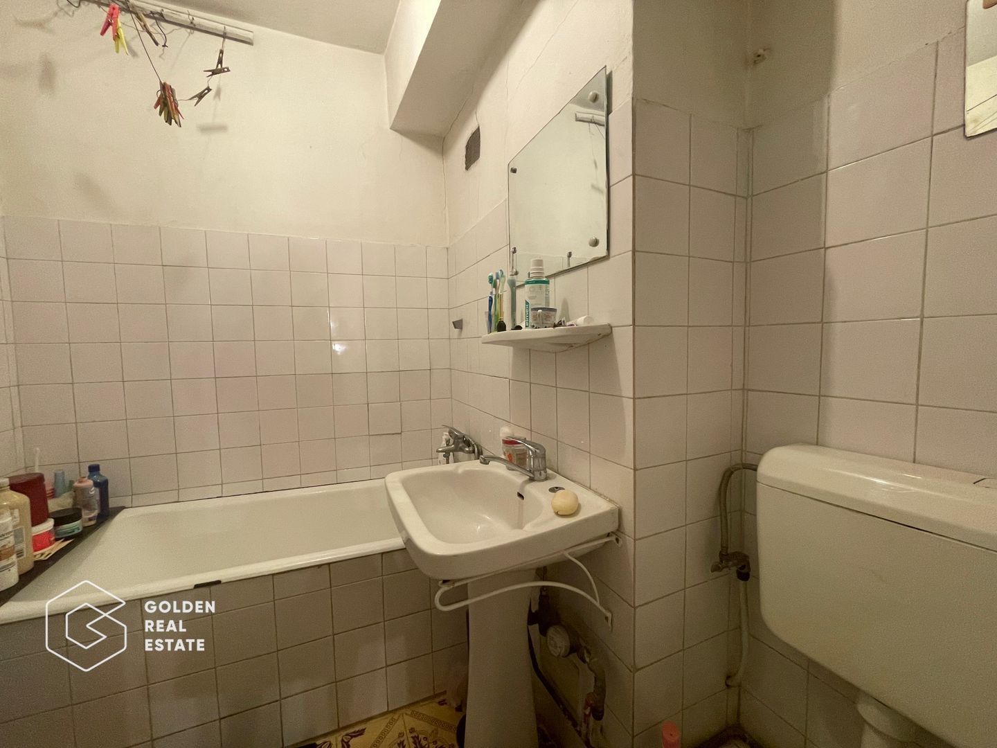 Apartament spațios, decomandat, 4 camere, Soarelui, zona AEM - Poză 8