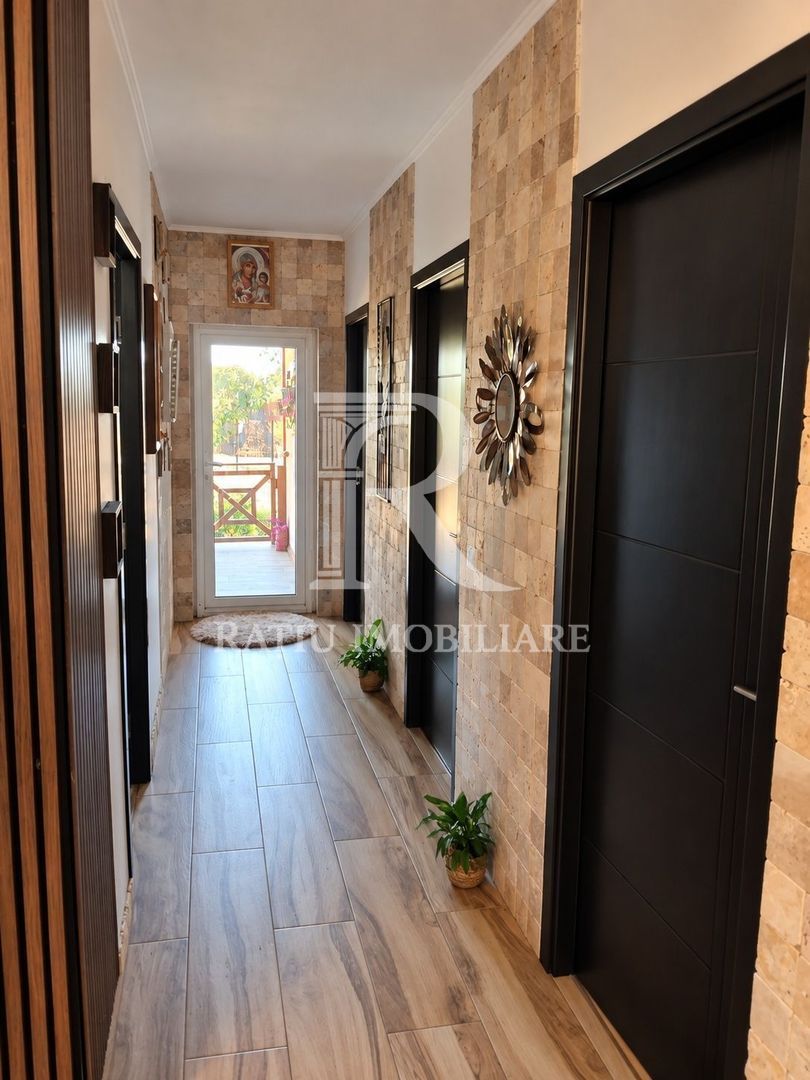 Casă cu 2 dormitoare și 300 mp teren | Sântandrei - Poză 5
