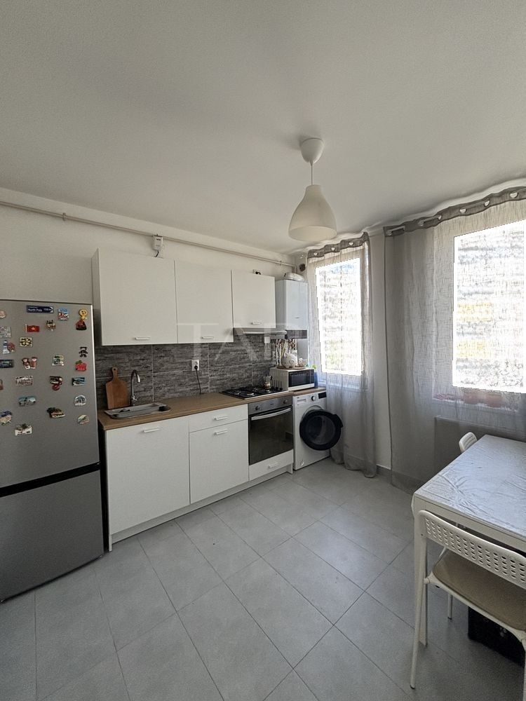 Apartament modern cu două camere în Florești. - Poză 2