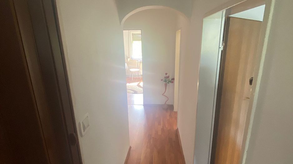 AP. 3 CAMERE - RAHOVA, CENTRALA PROPRIE, BUCATARIE INCHISA, PARCARE - Poză 9