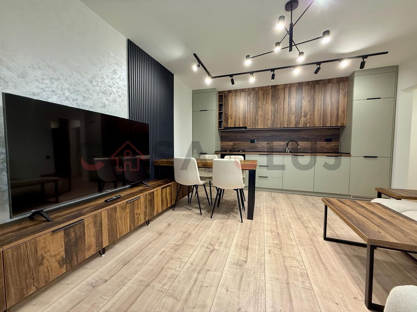 3 camere, modern, la cheie, semicentral! - Poză 12