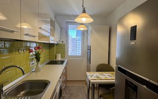 De inchiriat ap. 3 camere Bdul Alexandru Obregia sector 4 - Poză 7