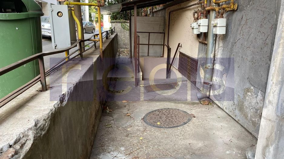 VILĂ CU 2 APARTAMENTE ZONA POLONĂ - Poză 11