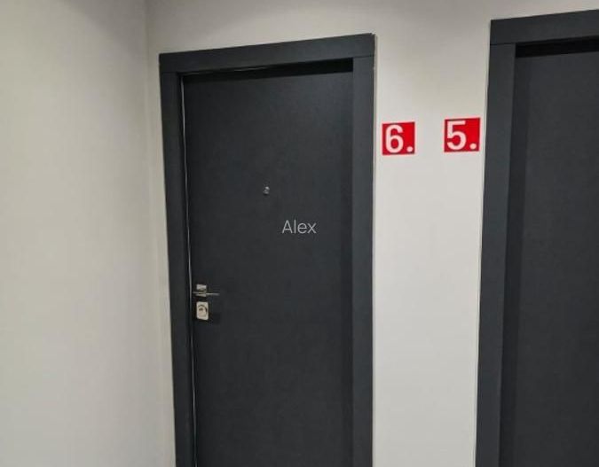 Ofer spre vanzare apartament aproape nou cu 2 camere, nemobilat - Poză 9