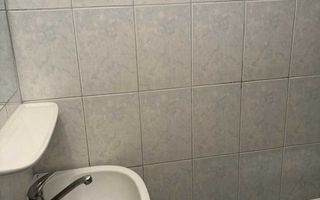 Garsonieră de vânzare, Podu Roș, Iași – aproape de Piața Nicolina - Poză 2