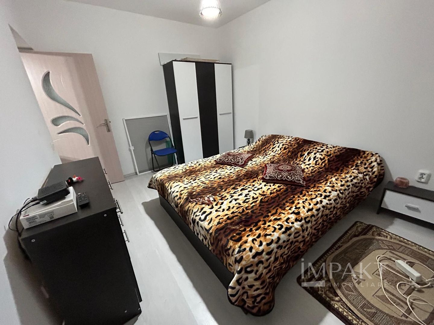 Apartament de inchiriat cu 3 camere, parcare, zona Terra! - Poză 6