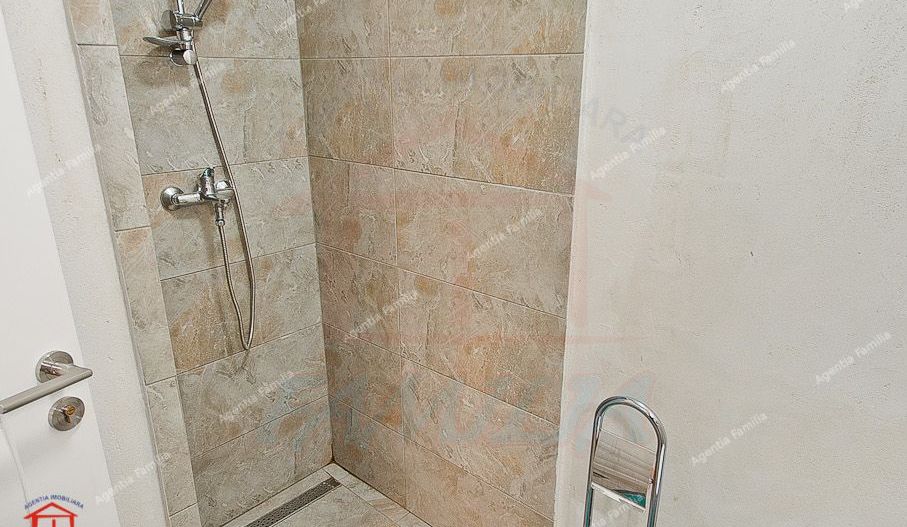 Trei camere de inchiriat Riviera by Viva - Poză 4