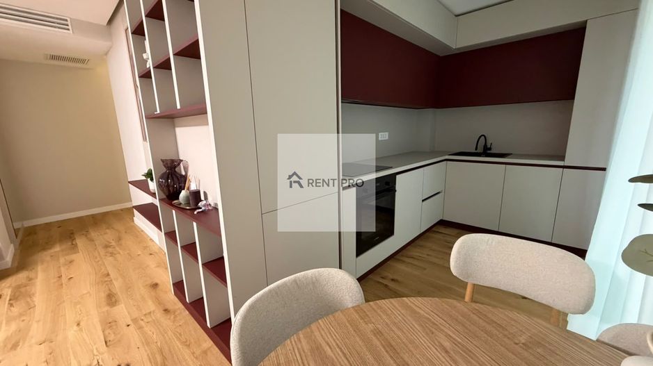 Apartament premium cu 3 camere de vânzare | 70 mp + terasă 145,5 mp | - Poză 2