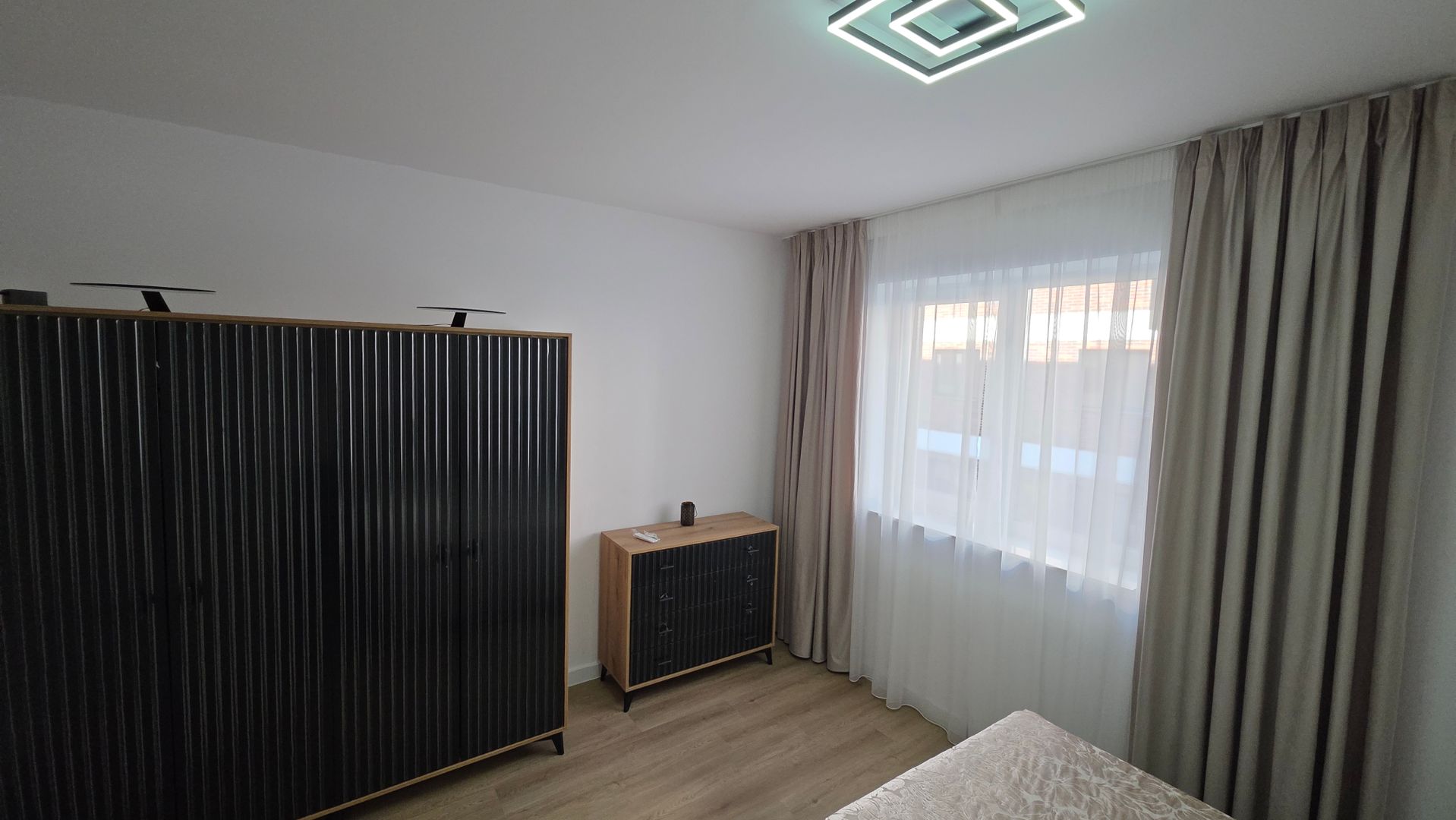 Apartament cu 2 camere în Pipera, București, România - Poză 7