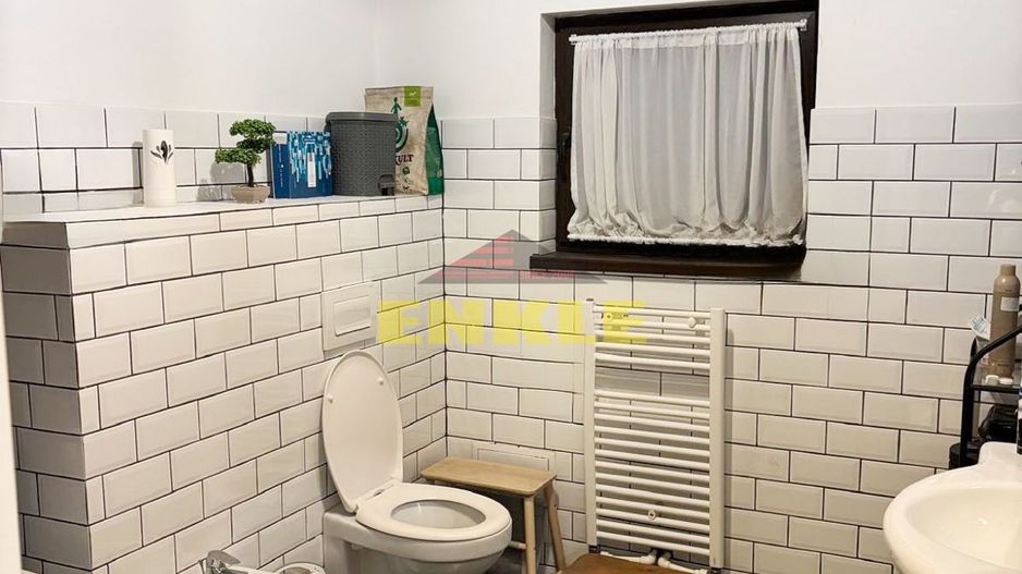 De inchiriat apartament cu 3 camere, zona Carrefour. - Poză 4