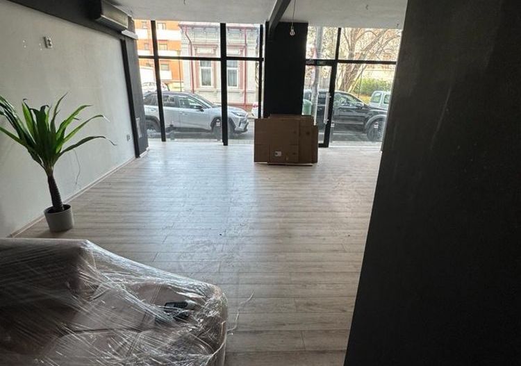 Spatiu Comercial / Nicolae Titulescu / Bulevardul Banu Manta / Victoriei Nou - Poză 6
