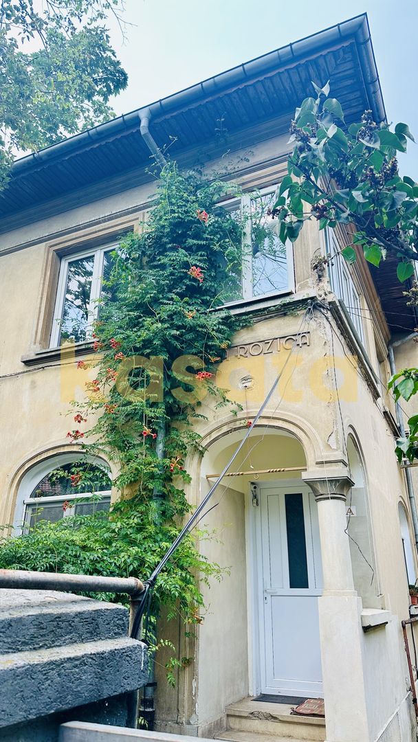 OPORTUNITATE | VILA CU TRADITIE | DOMENII | POZITIE EXCELENTA - Poză 1
