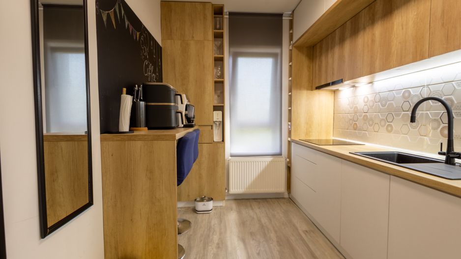 Apartament 3 camere, 71 mp | 2 băi | 2 locuri de parcare subterane | - Poză 1