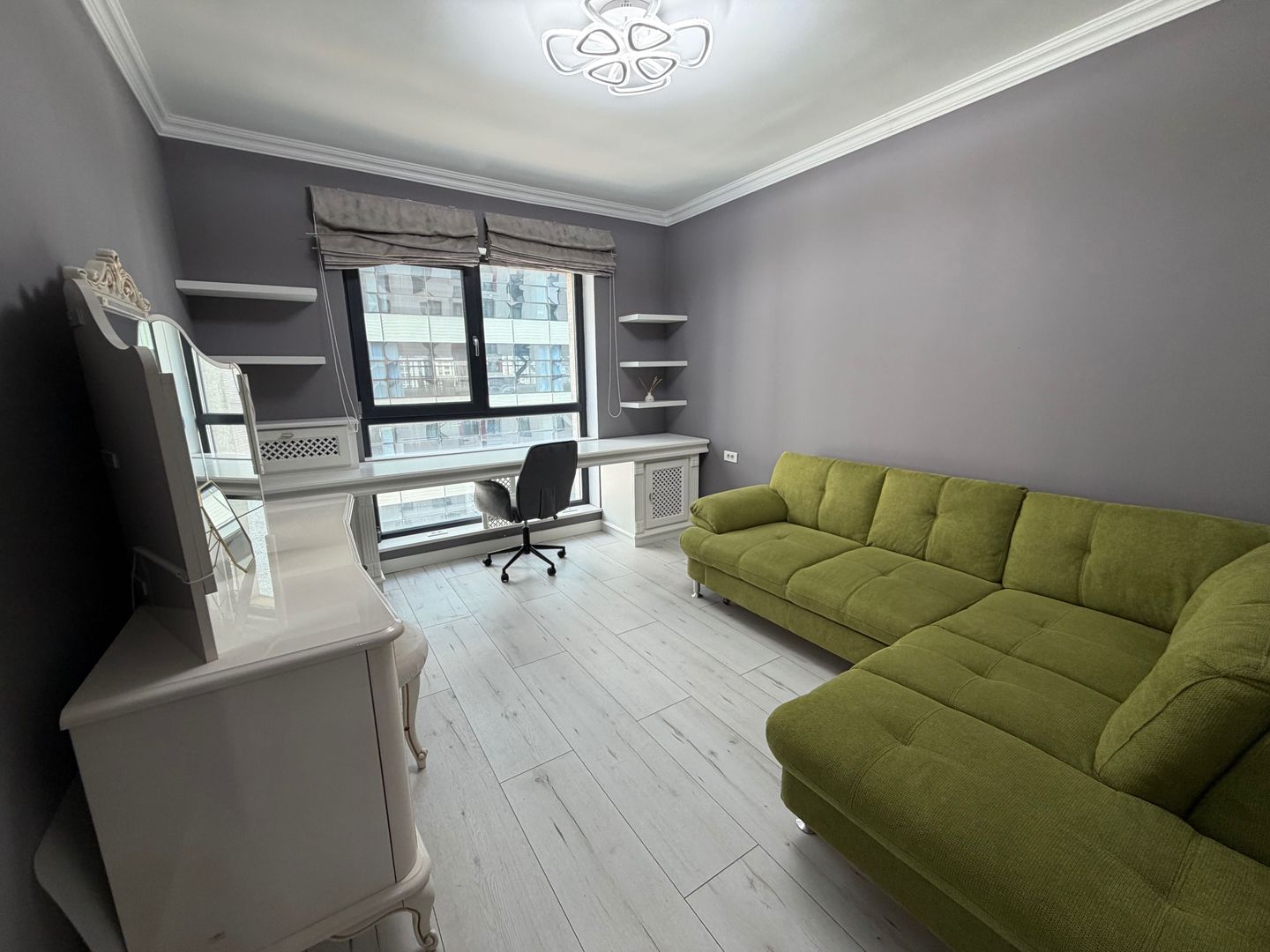 Inchiriez Apartament 3 camere Exigent - Poză 6