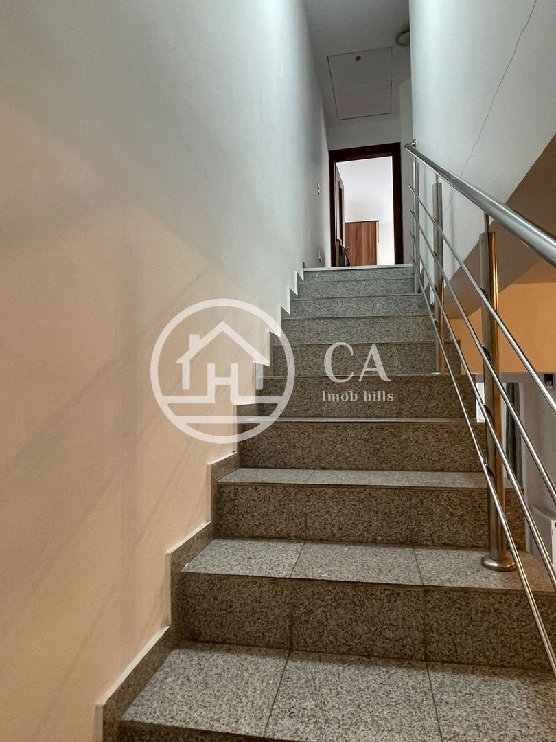 Apartament la casă de închiriat cu 3 camere în zona Centrala, Oradea - Poză 16