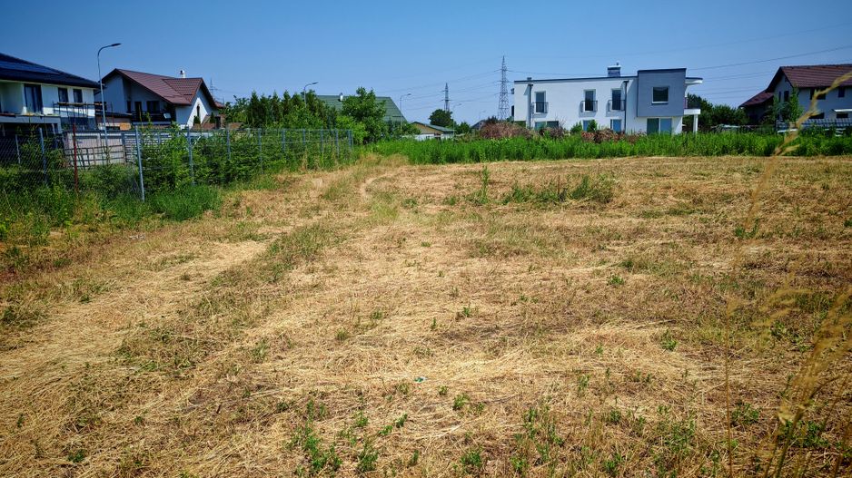 BARTOLOMEU,intravilan,intre case,suprafata de 774 mp,constructii P+2 - Poză 10