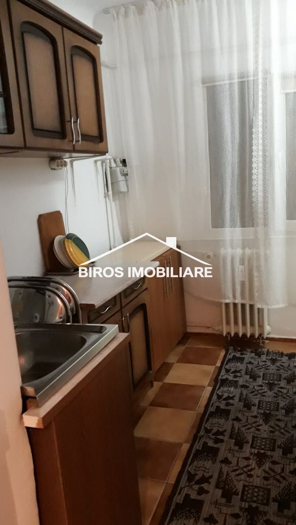 Garsoniera decomandata 37 mp 1 Mai - Spital - Poză 3