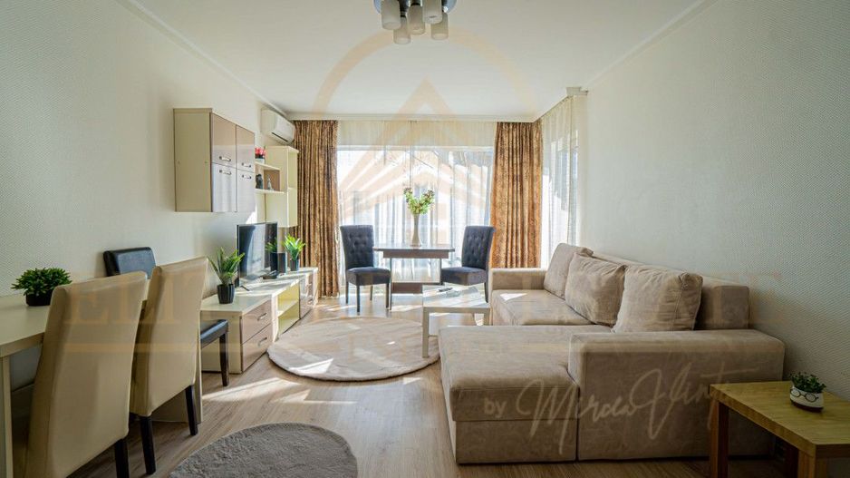 Apartament 2 camere – Mamaia, zona de intrare – Piscină - Poză 2