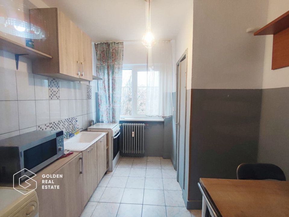 Apartament spatios si decomandat, zona Podgoria - Poză 5