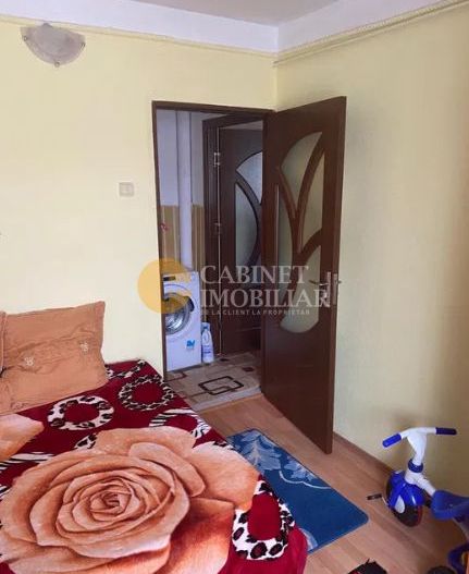 Zona Zimbru apartament cu 2 camere ideal pentru investitii - Poză 3