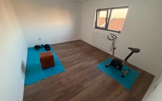 CASA INSIRUITA  - PISCINA, TOATE UTILITATILE, MOBILATA, COMISION 0% - Poză 10