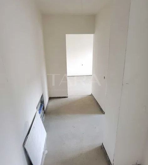 Apartament cu 3 camere de vânzare în Floresti, lângă Parcul Mare. - Poză 4