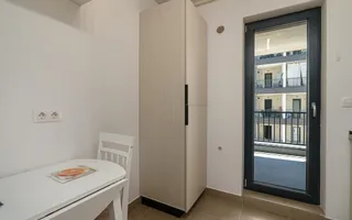 Inchiriere 2 Camere Porsche Pipera - H Pipera Lake, parcare inclusa - Poză 16