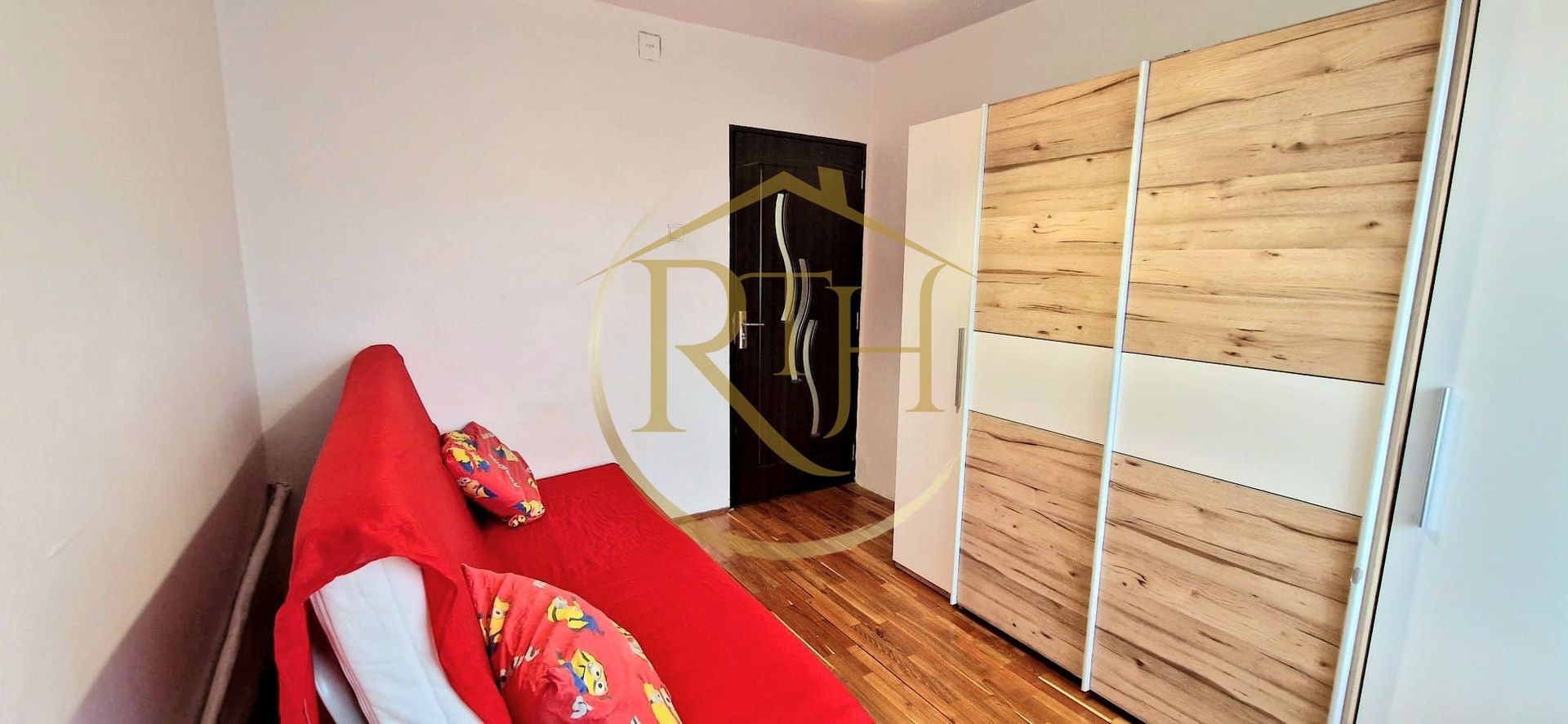 Ofer spre închiriere apartament 3 camere,2 bai, zona Lipovei, 400 euro/lună. - Poză 10