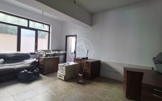 Casa de închiriat cu 7 camere în zona Dimitrie Cantemir, Oradea - Poză 8